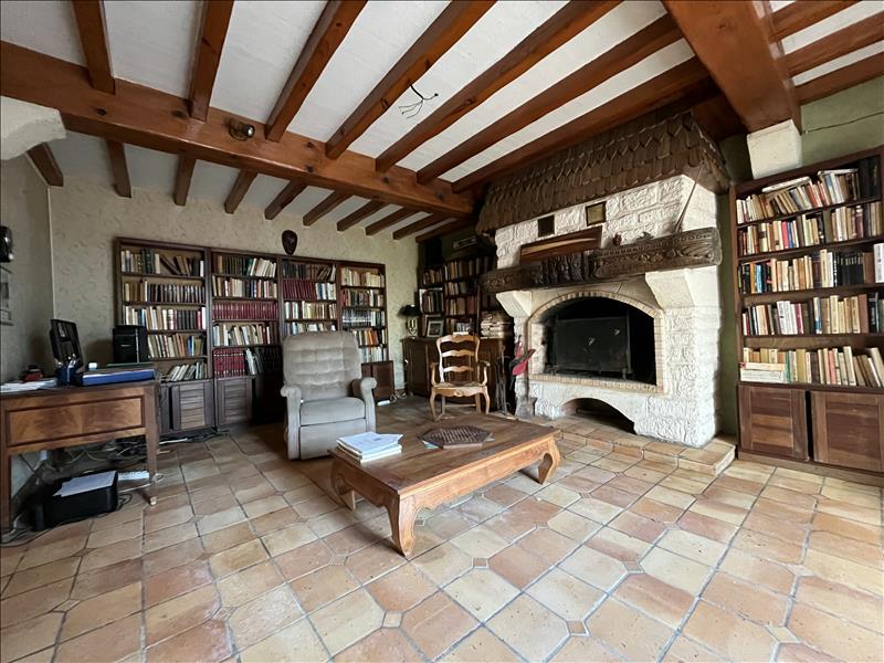 Vente Maison MONTPELLIER DE MEDILLAN - 8 pièces -256 m² - (17260)