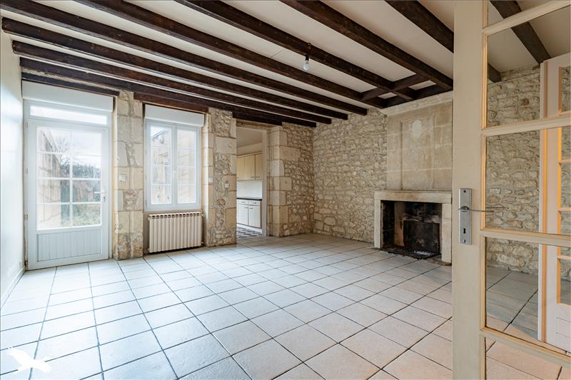 Vente Maison PONS - 5 pièces -136 m² - (17800)