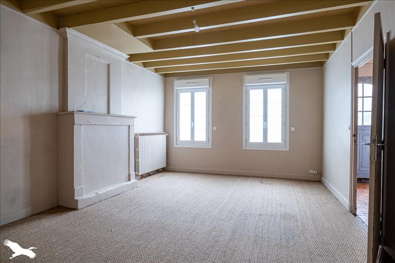 Vente Maison PONS - 5 pièces -136 m² - (17800)