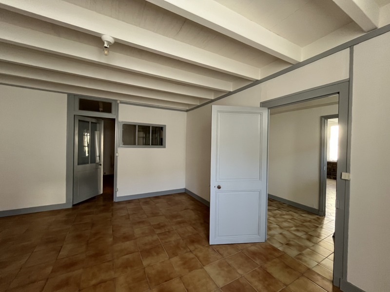 Vente Maison PERIGNAC - 6 pièces -160 m² - (17800)