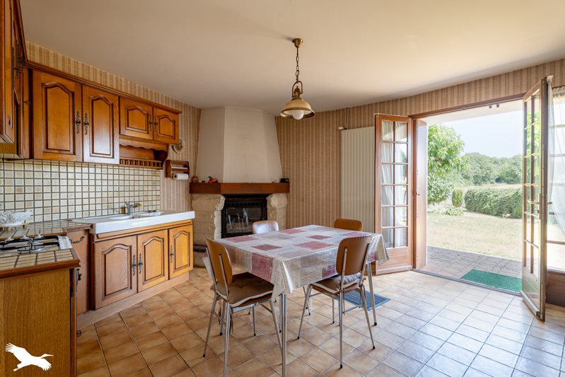 Vente Maison GEMOZAC - 6 pièces -151 m² - (17260)