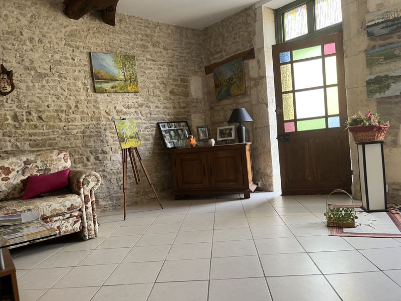 Vente Maison GEMOZAC - 6 pièces -125 m² - (17260)
