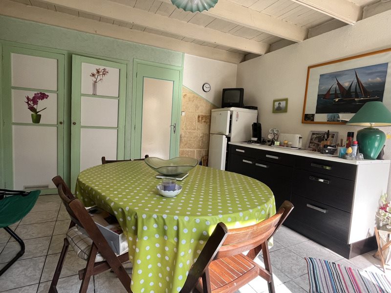 Vente Maison GEMOZAC - 6 pièces -125 m² - (17260)