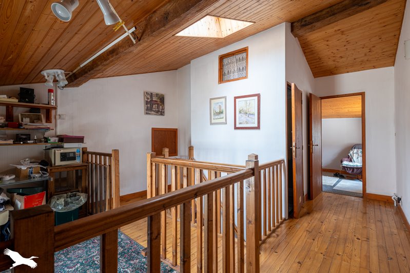 Vente Maison PONS - 6 pièces -146 m² - (17800)