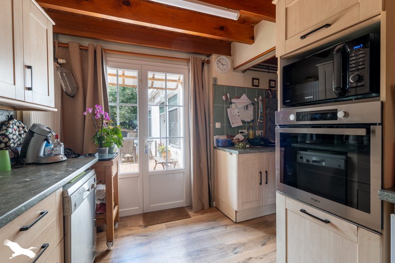 Vente Maison PONS - 6 pièces -146 m² - (17800)