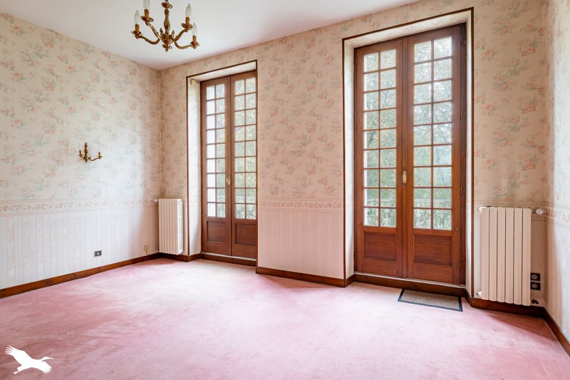 Vente Maison PONS - 8 pièces -242 m² - (17800)