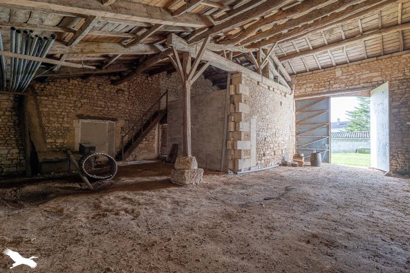 Vente Maison PONS - 5 pièces -160 m² - (17800)