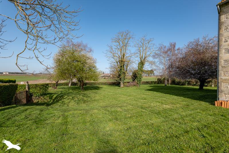 Vente Maison PONS - 5 pièces -160 m² - (17800)