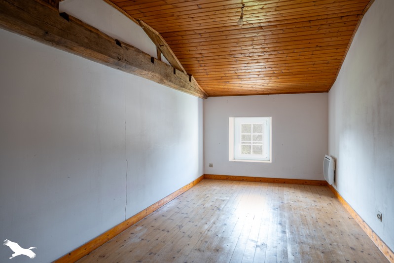 Vente Maison PONS - 5 pièces -160 m² - (17800)