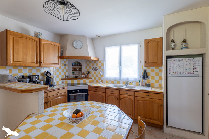 Vente Maison PONS - 6 pièces -146 m² - (17800)