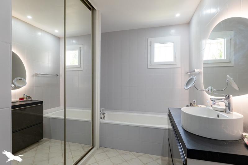 Vente Maison PERIGNAC - 6 pièces -174 m² - (17800)
