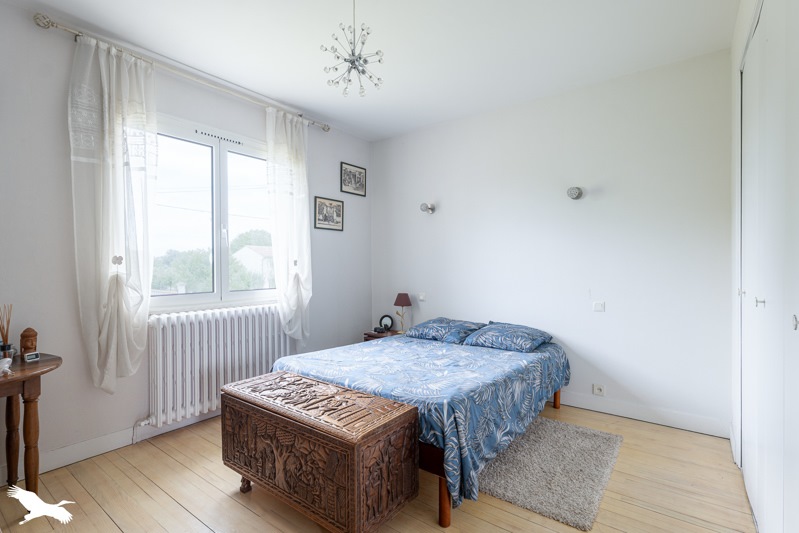 Vente Maison PERIGNAC - 6 pièces -174 m² - (17800)