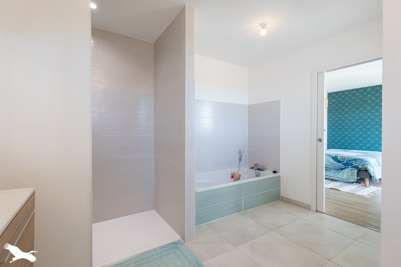 Vente Maison ROUFFIAC - 6 pièces -203 m² - (17800)