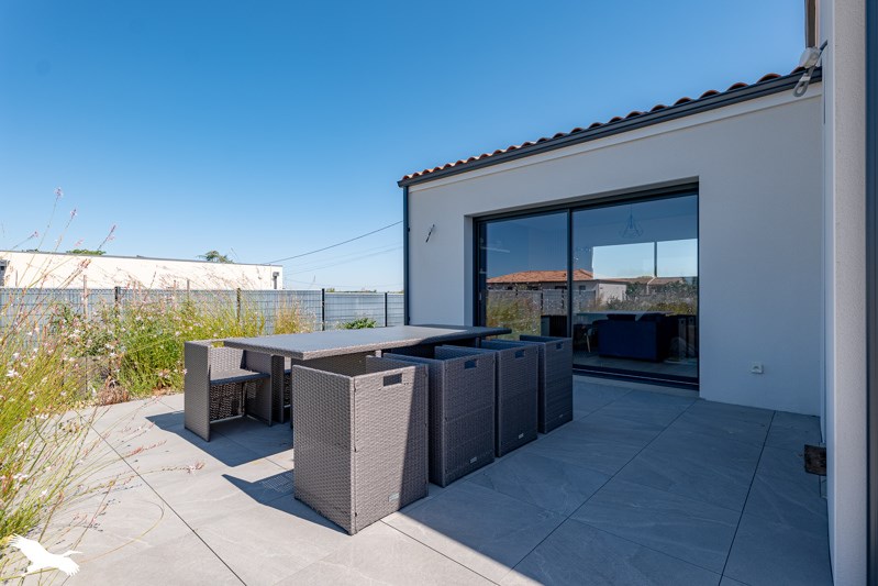 Vente Maison ROUFFIAC - 6 pièces -203 m² - (17800)