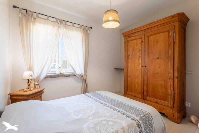 Vente Maison MONTILS - 7 pièces -158 m² - (17800)