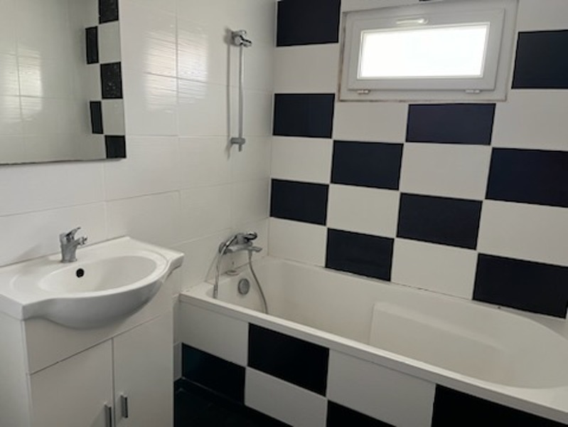 Vente Maison Pons - 5 pièces -97 m² - (17800)