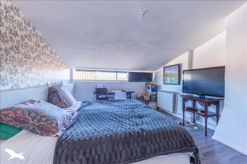 Vente Maison GIGNAC - 7 pièces -188 m² - (34150)