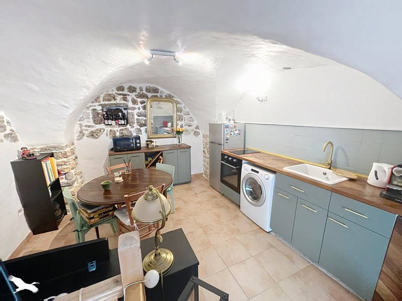 Vente Maison MONTPEYROUX - 4 pièces -63 m² - (34150)