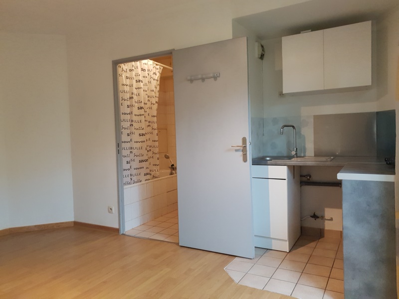 Vente Appartement POISSY - 1 pièce -22 m² - (78300)