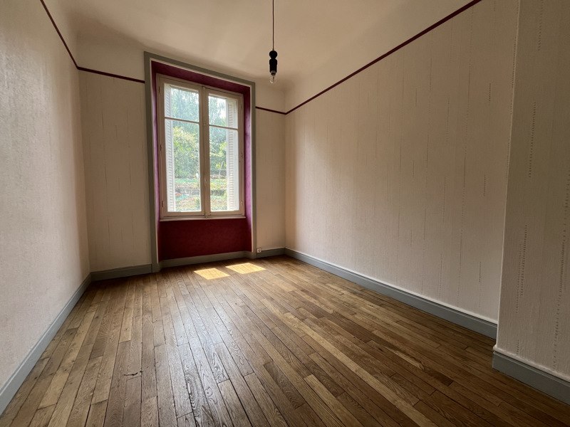 Vente Appartement TULLE - 5 pièces -106 m² - (19000)
