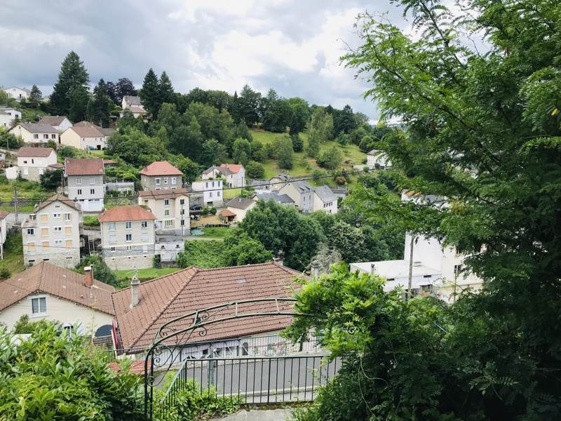 Vente Maison TULLE - 5 pièces -138 m² - (19000)