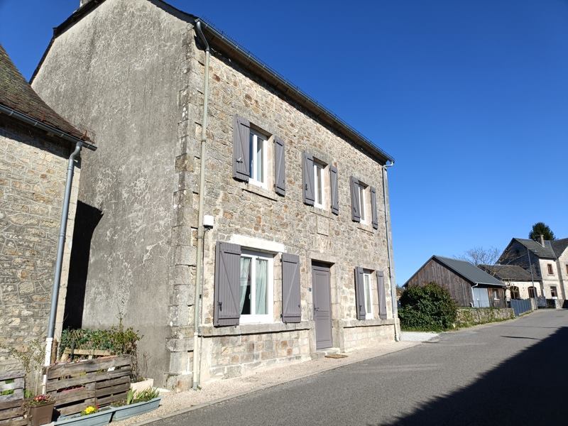 Vente Maison ST PAUL - 5 pièces -180 m² - (19150)
