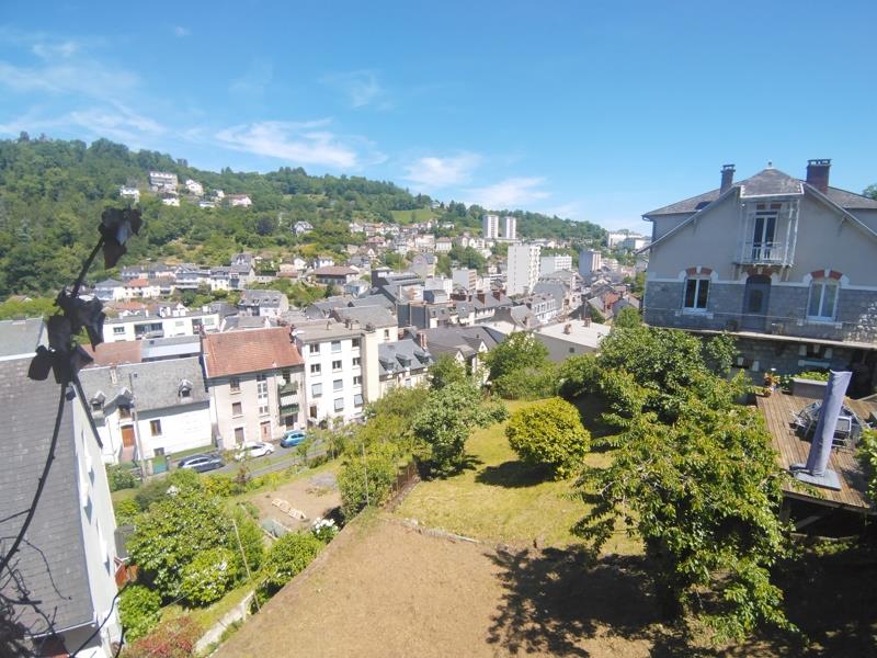 Maison 10 pièces 211 m² · à Tulle · 211 m² · 54 800 €