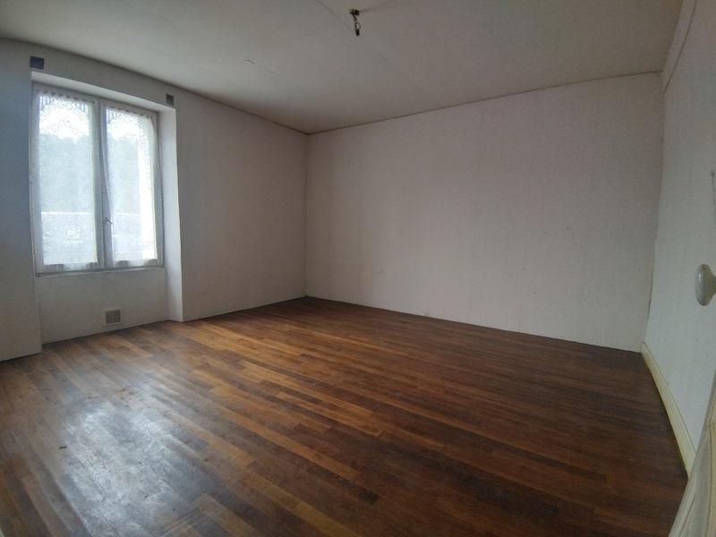 Vente Maison TULLE - 10 pièces -211 m² - (19000)