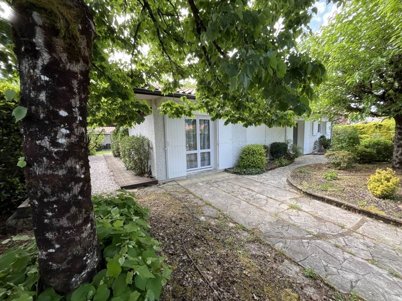 Vente Maison CESTAS - 5 pièces -136 m² - (33610)