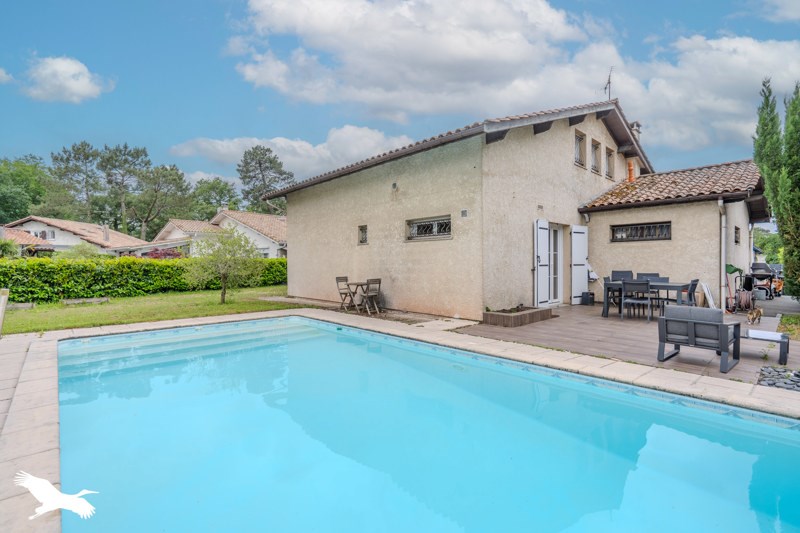 Vente Maison CESTAS - 6 pièces -120 m² - (33610)