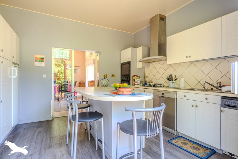 Vente Maison CESTAS - 7 pièces -265 m² - (33610)