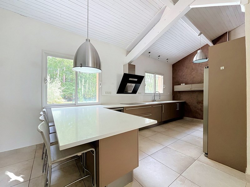 Vente Maison CESTAS - 8 pièces -192 m² - (33610)