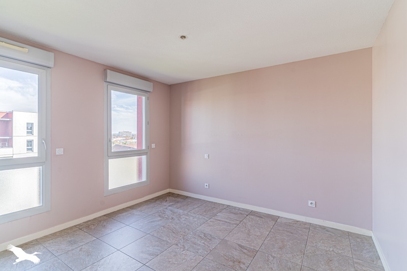 Vente Appartement BORDEAUX - 2 pièces -45 m² - (33000)