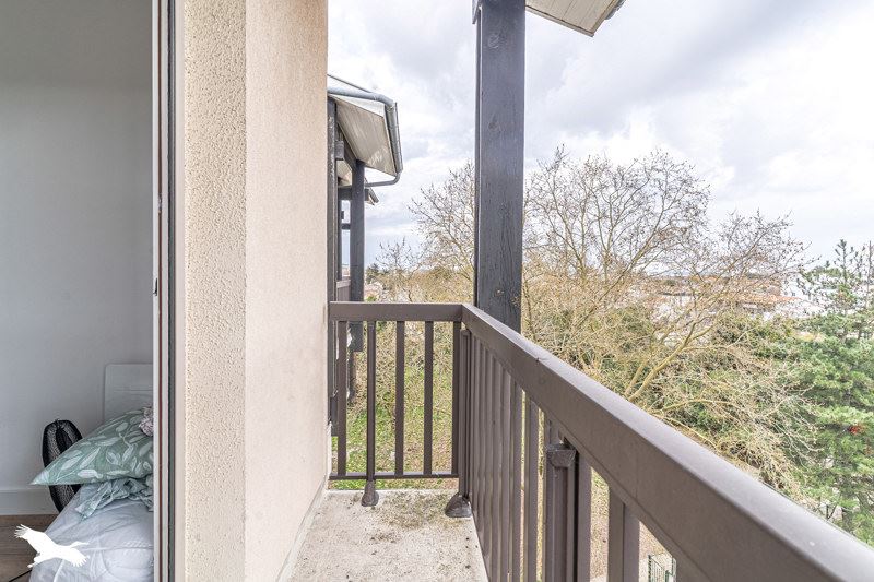 Vente Appartement BORDEAUX - 2 pièces -53 m² - (33000)