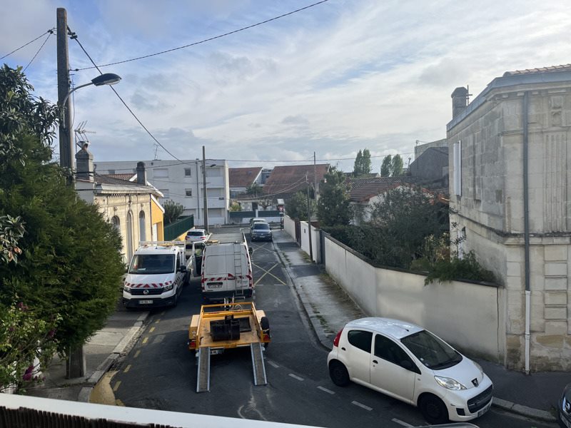 Vente Appartement BORDEAUX - 3 pièces -70 m² - (33000)