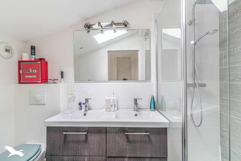 Vente Appartement BORDEAUX - 3 pièces -67 m² - (33000)