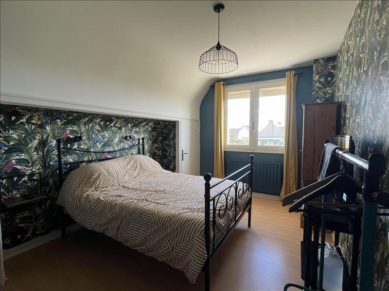 Vente Maison PLOUDALMEZEAU - 6 pièces -136 m² - (29830)