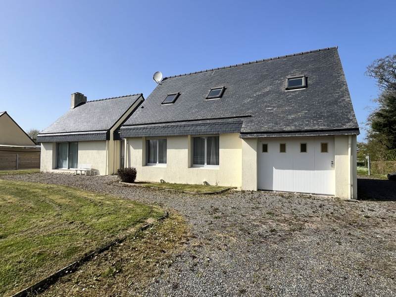 Vente Maison PLOUDALMEZEAU - 6 pièces -134 m² - (29830)