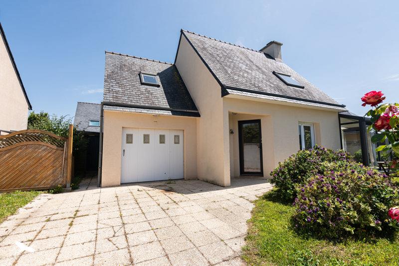 Vente Maison PLOUDALMEZEAU - 5 pièces -81 m² - (29830)