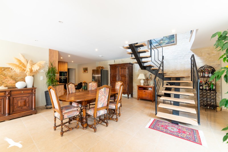 Vente Maison CREMPS - 7 pièces -294 m² - (46230)