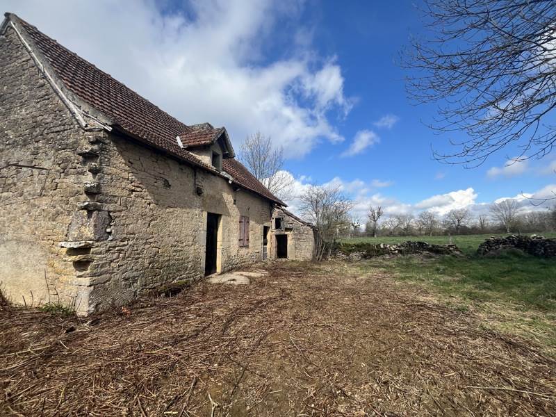 Vente Maison BEAUREGARD - 2 pièces -57 m² - (46260)