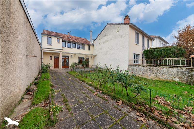 Maison 5 pièces 156 m² · à Cahors · 156 m² · 286 200 €