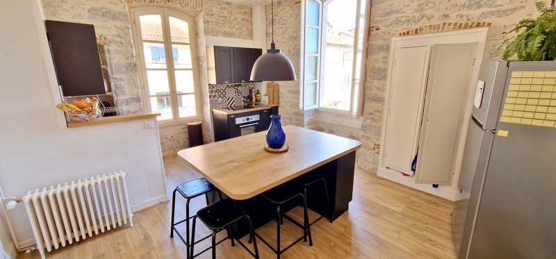 Vente Appartement BELLEFONT LA RAUZE - 6 pièces -152 m² - (46090)