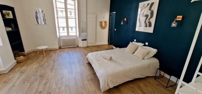 Vente Appartement BELLEFONT LA RAUZE - 6 pièces -152 m² - (46090)