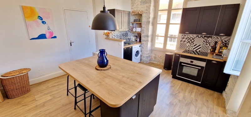 Vente Appartement BELLEFONT LA RAUZE - 6 pièces -152 m² - (46090)