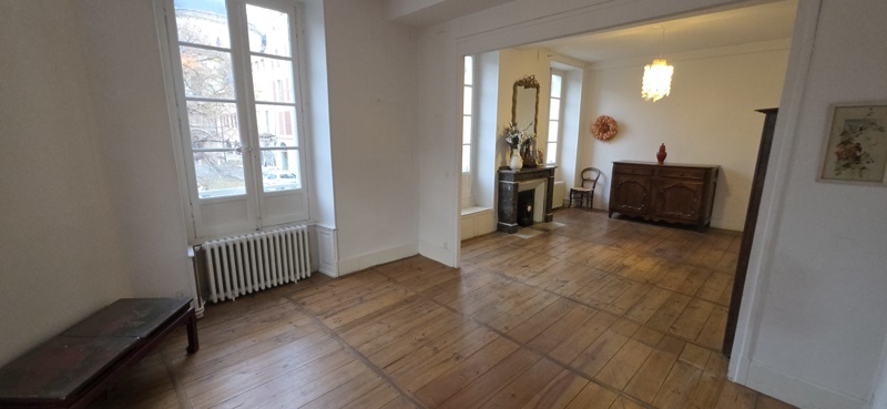 Vente Immeuble CAHORS - -  210 m² - (46000)