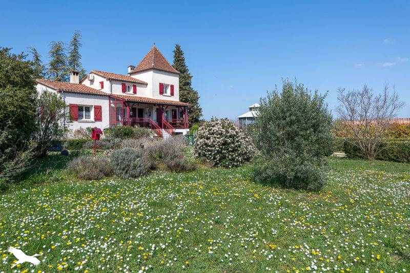 Vente Maison CAHORS - 8 pièces -181 m² - (46000)