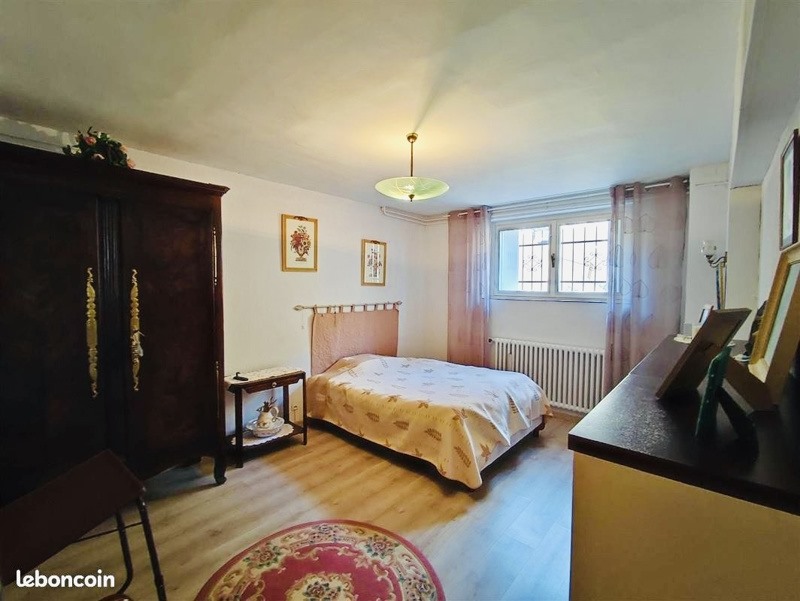 Vente Maison CAHORS - 6 pièces -187 m² - (46000)