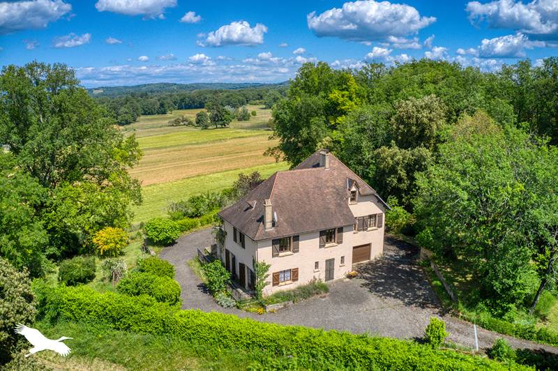 Vente Maison Gourdon - 7 pièces -171 m² - (46300)