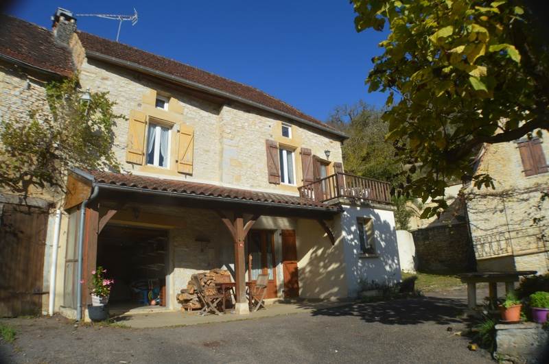 Vente Maison Saint-Clair - 4 pièces -75 m² - (46300)